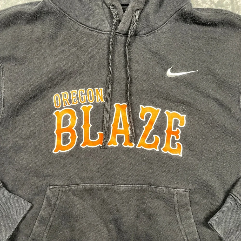 Nike Womens Oregon Blaze Hoodie Small Black Orange Pullover‎ Sweatshirt